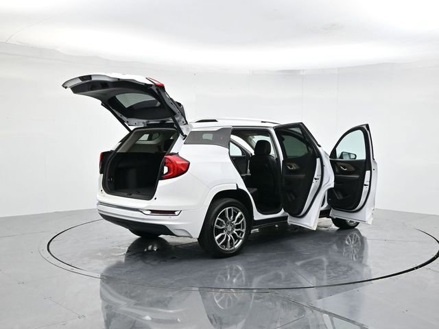Used 2022 GMC Terrain Denali image 55