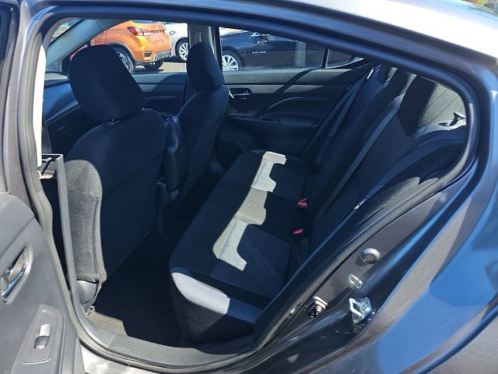 Used 2025 Nissan Versa SV image 11