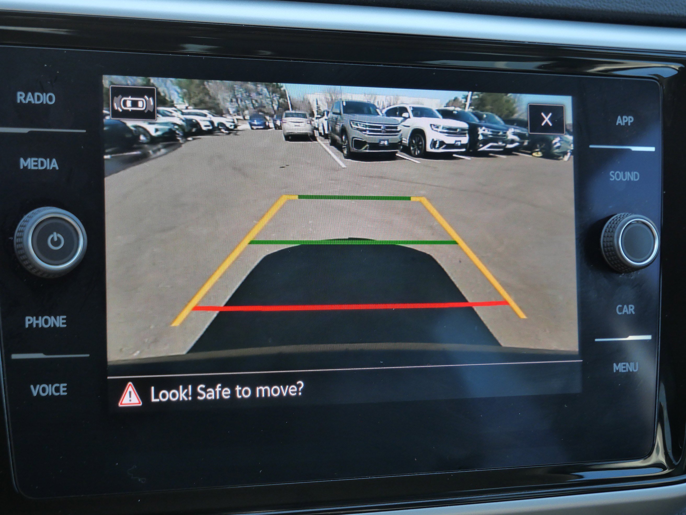 Certified 2022 Volkswagen Atlas SE AWD/4WD image 35
