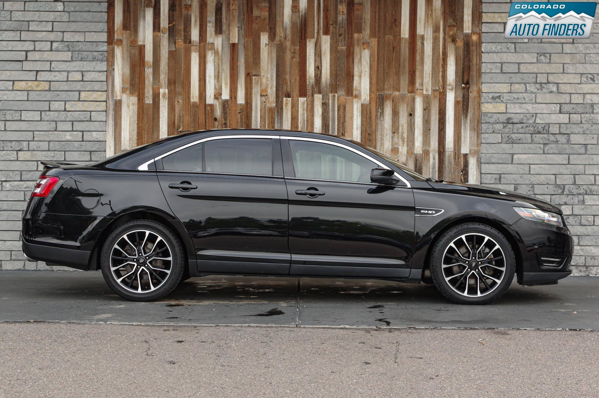 Used 2018 Ford Taurus SHO w/ Driver Assist Package AWD/4WD image 8