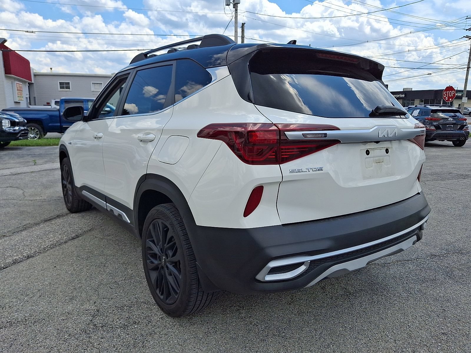Used 2022 Kia Seltos Nightfall Edition AWD/4WD image 5