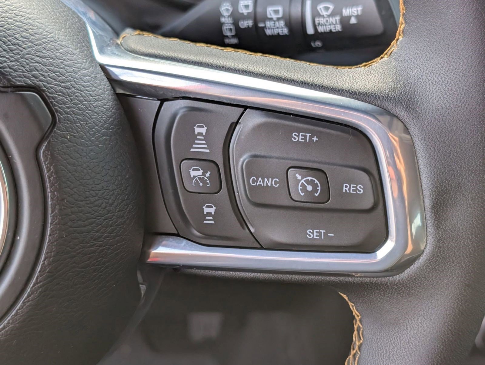 Used 2024 Jeep Wrangler Sahara image 24