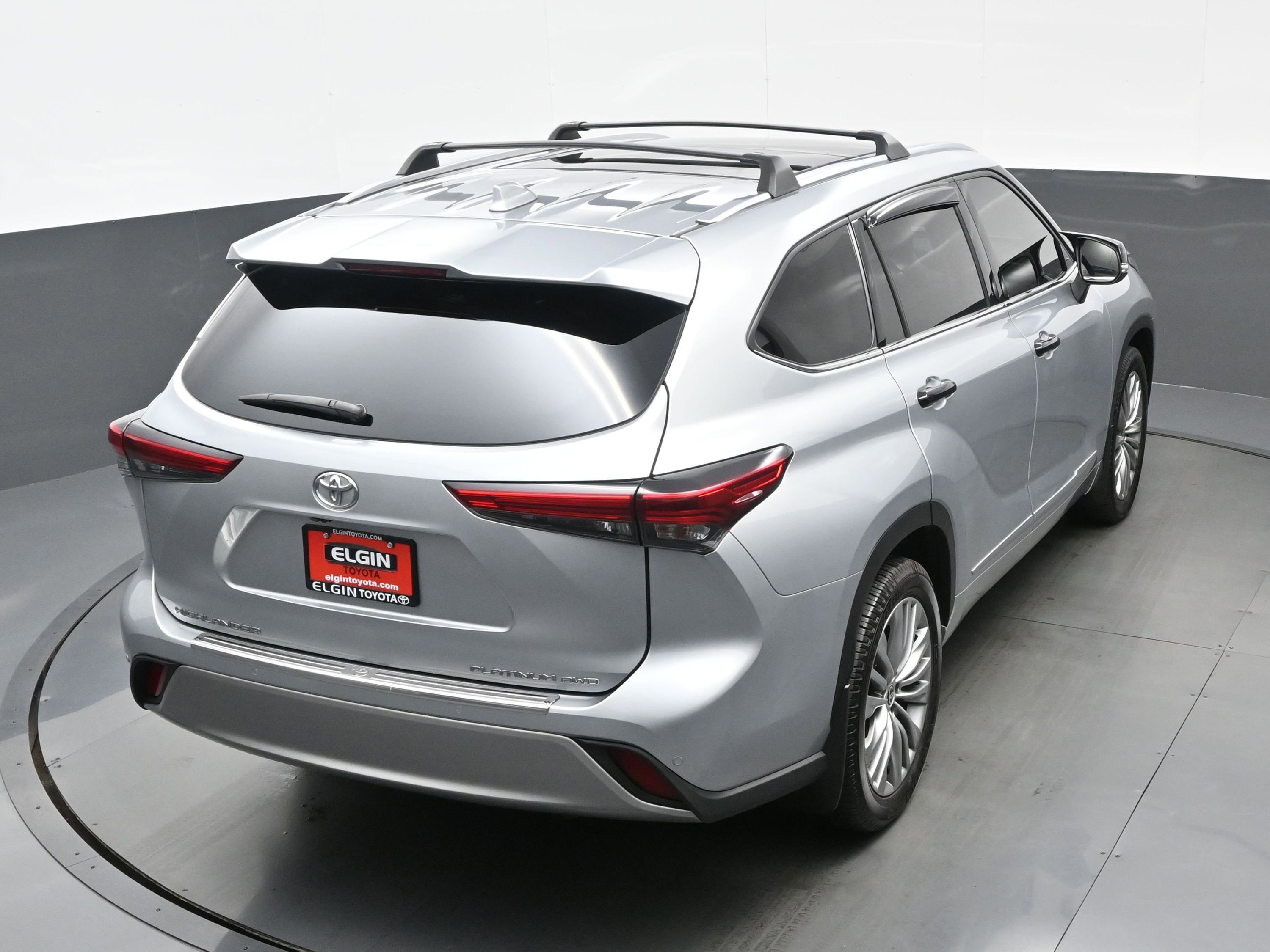 Used 2021 Toyota Highlander Platinum AWD/4WD image 43