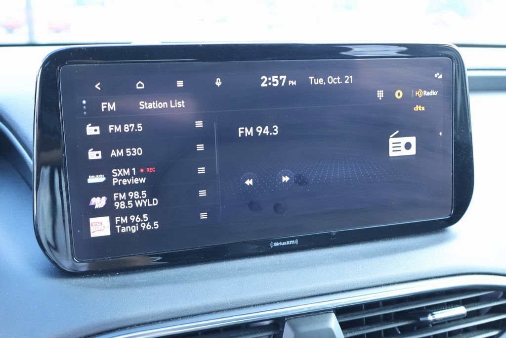 Used 2023 Hyundai Santa Fe SEL image 5