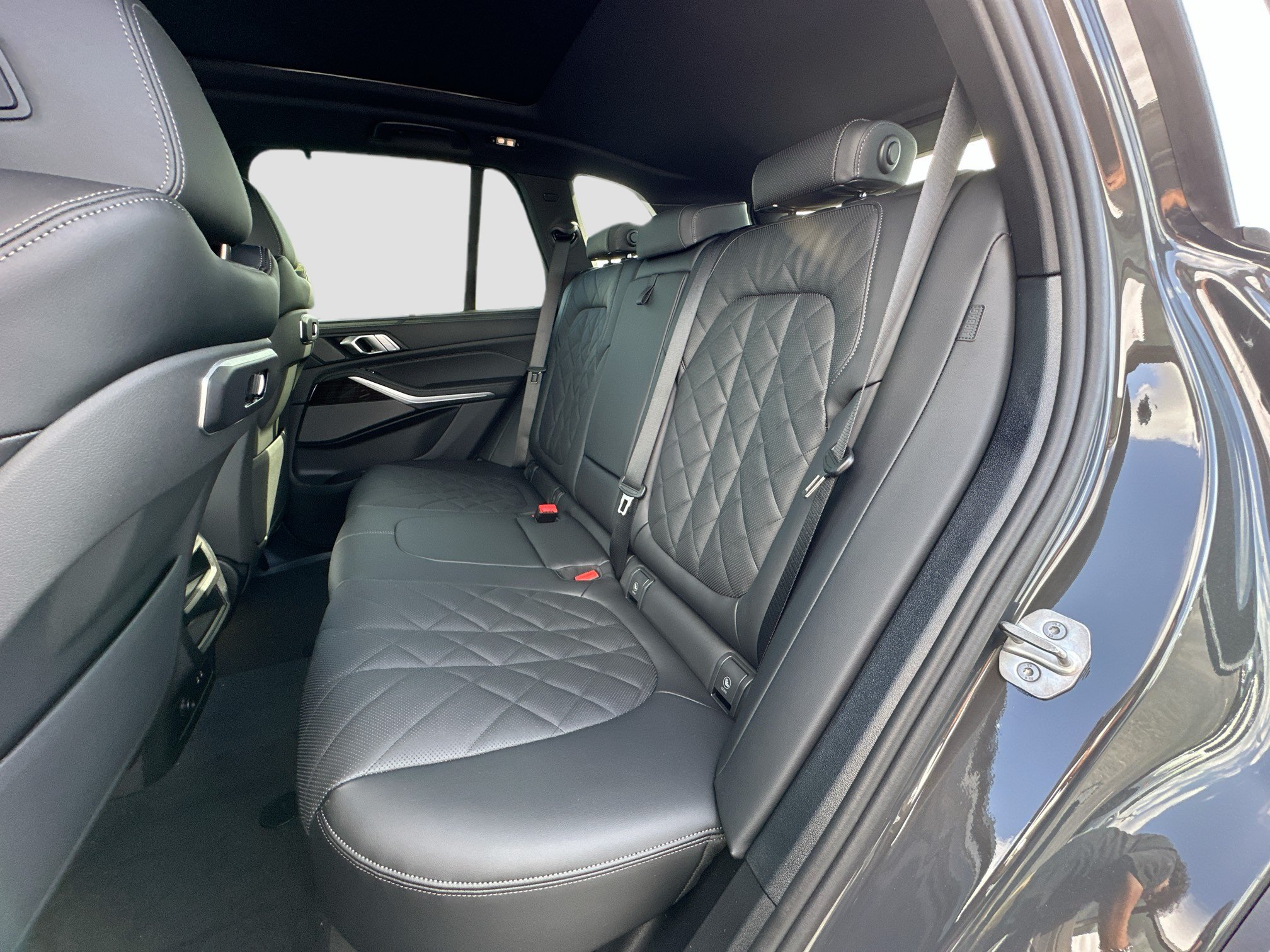 New 2026 BMW X5 xDrive40i w/ Premium Package AWD/4WD image 19