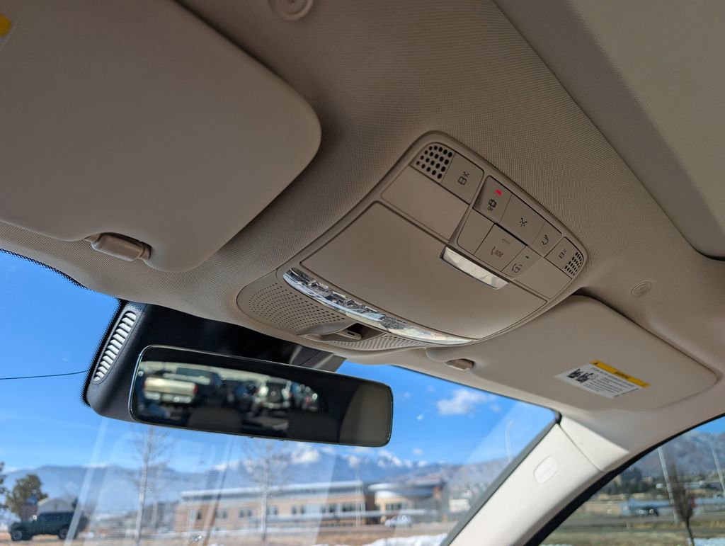 Used 2022 Mercedes-Benz GLC 300 4MATIC image 31