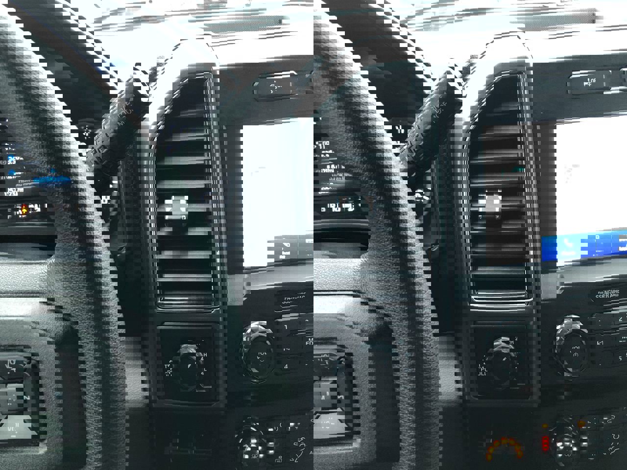 Used 2021 Ford F250 XLT w/ XLT Premium Package image 26