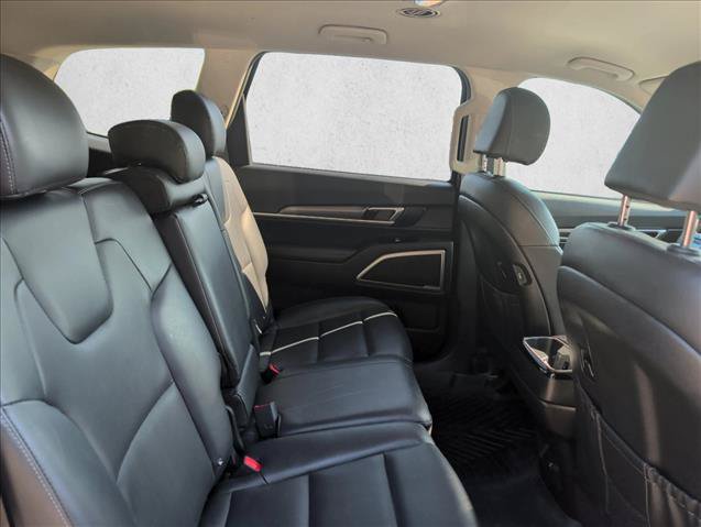 Used 2022 Kia Telluride LX AWD/4WD image 23