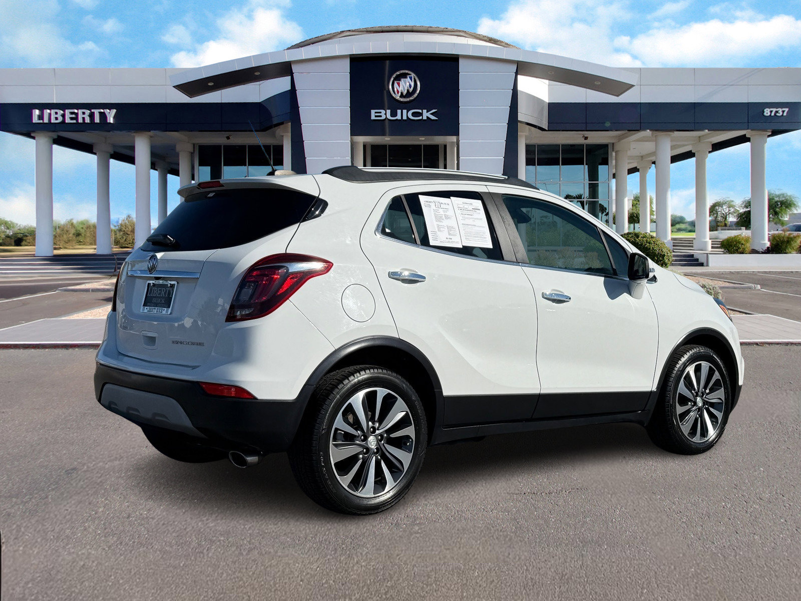 Used 2019 Buick Encore Essence image 3