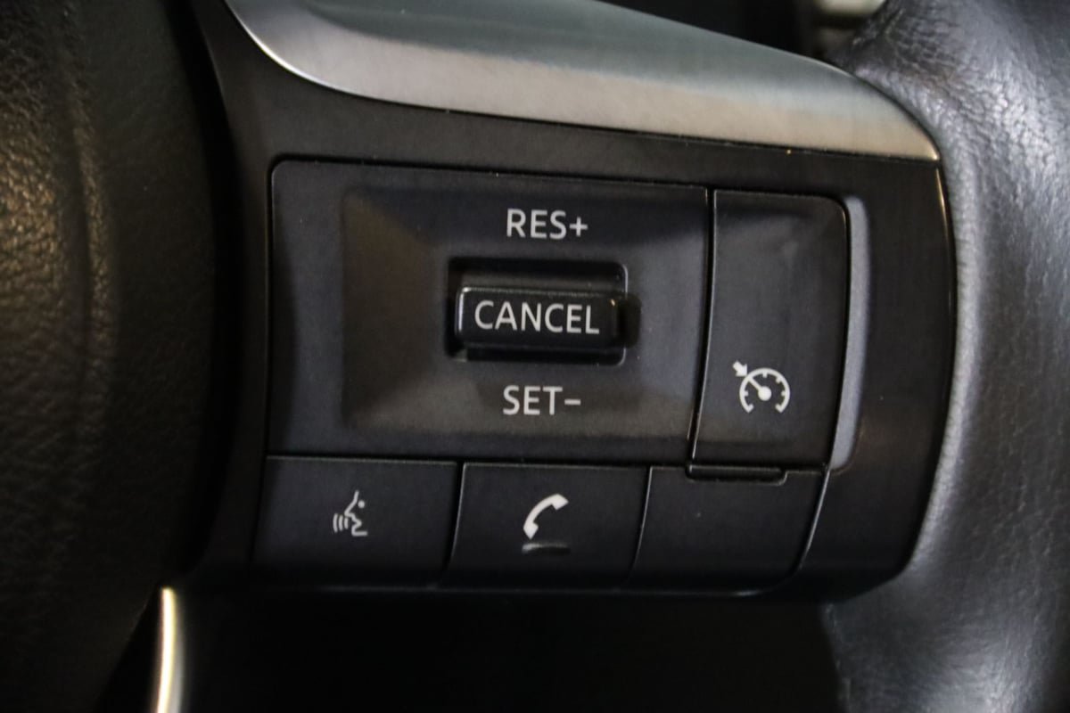 Used 2023 INFINITI QX60 Pure AWD/4WD image 18