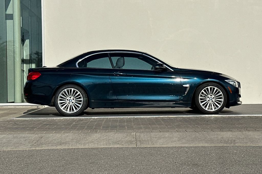 Used 2015 BMW 428i Convertible image 2