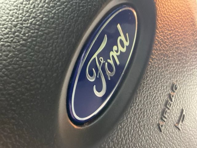 Used 2015 Ford Taurus Limited w/ Equipment Group 301A AWD/4WD image 37