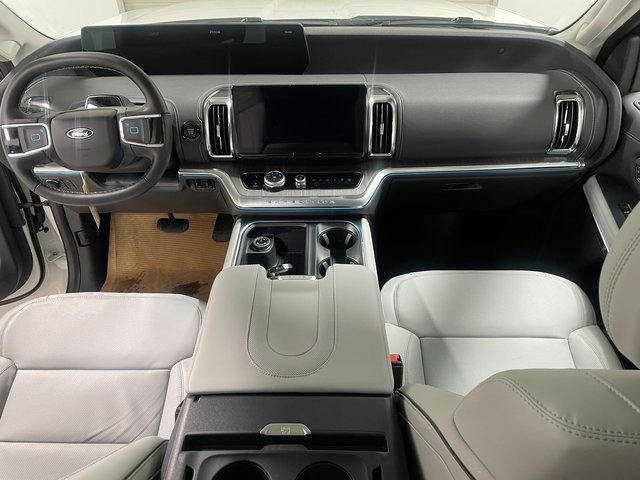 New 2026 Ford Expedition Max Platinum w/ Platinum Ultimate Package image 13