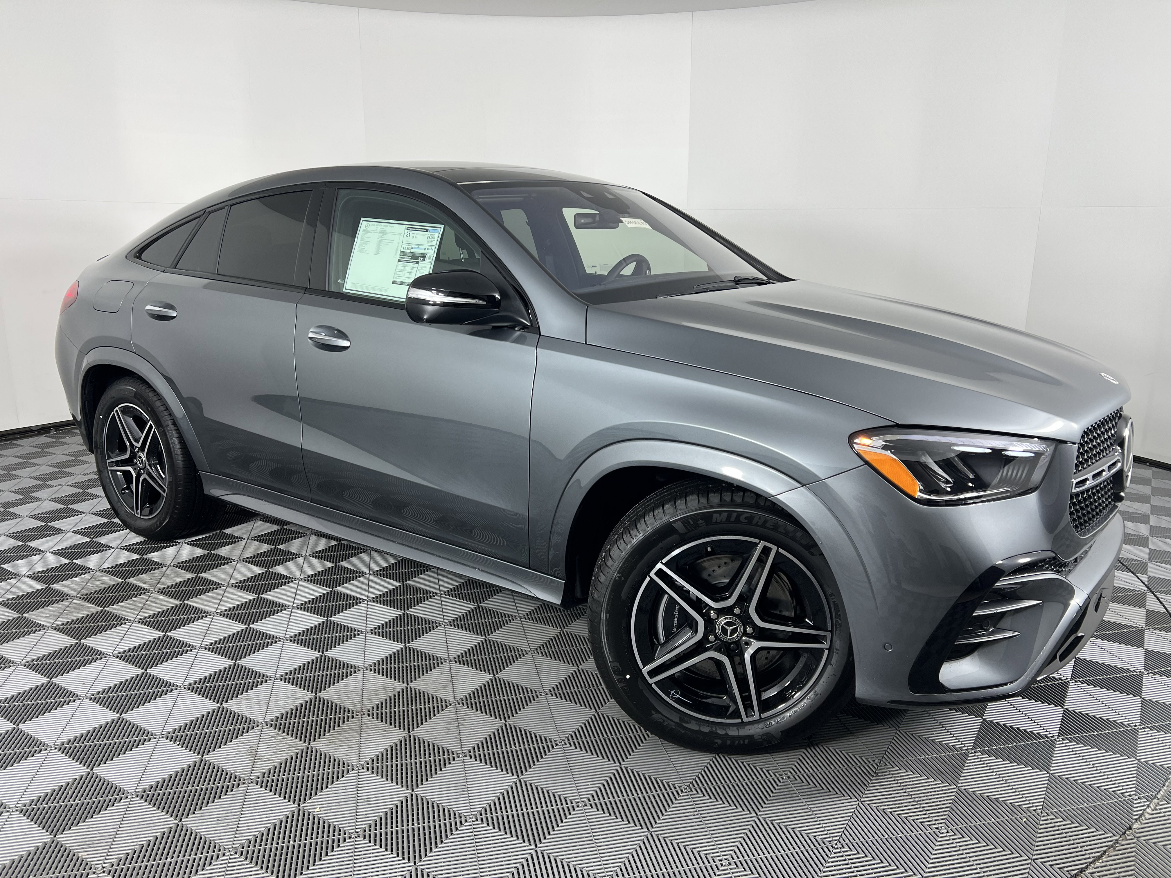 New 2026 Mercedes-Benz GLE 450 4MATIC Coupe image 2