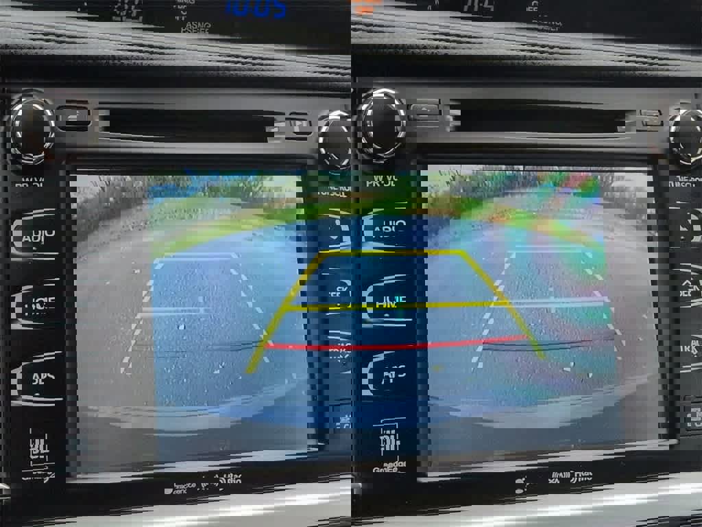 Used 2016 Toyota Highlander Limited Platinum image 31