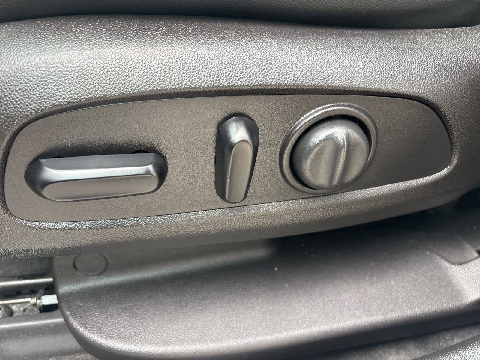 Used 2017 GMC Acadia SLT image 18