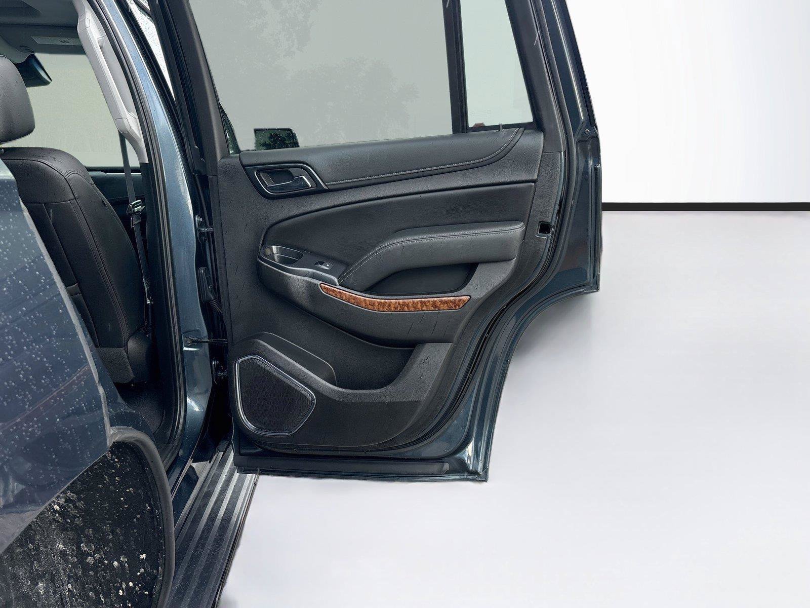 Used 2019 Chevrolet Tahoe Premier AWD/4WD image 24
