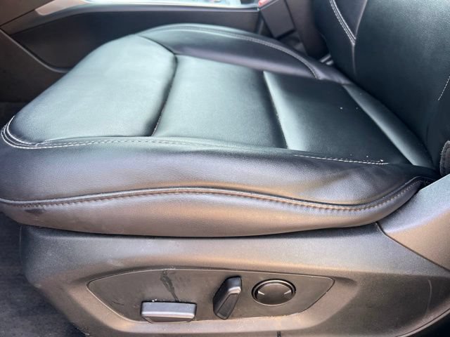 Used 2024 Ford Explorer XLT AWD/4WD image 23