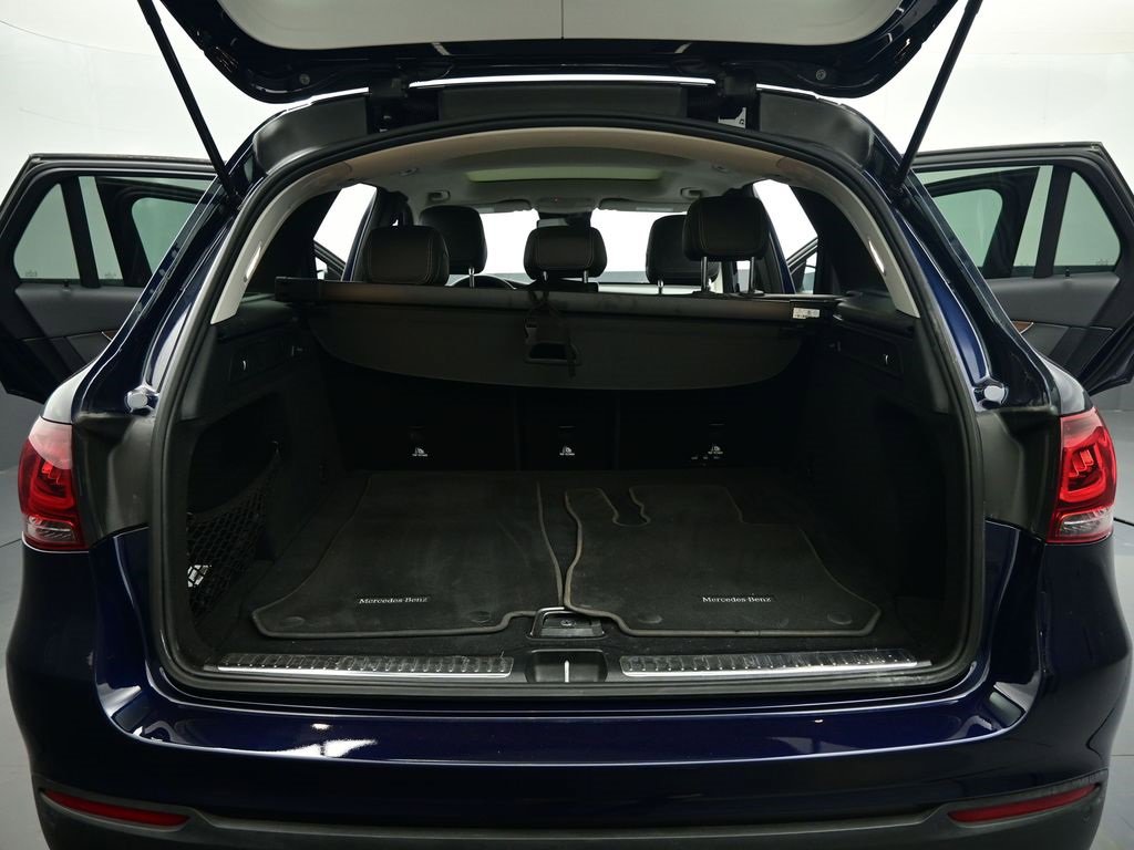 Used 2022 Mercedes-Benz GLC 300 4MATIC image 34