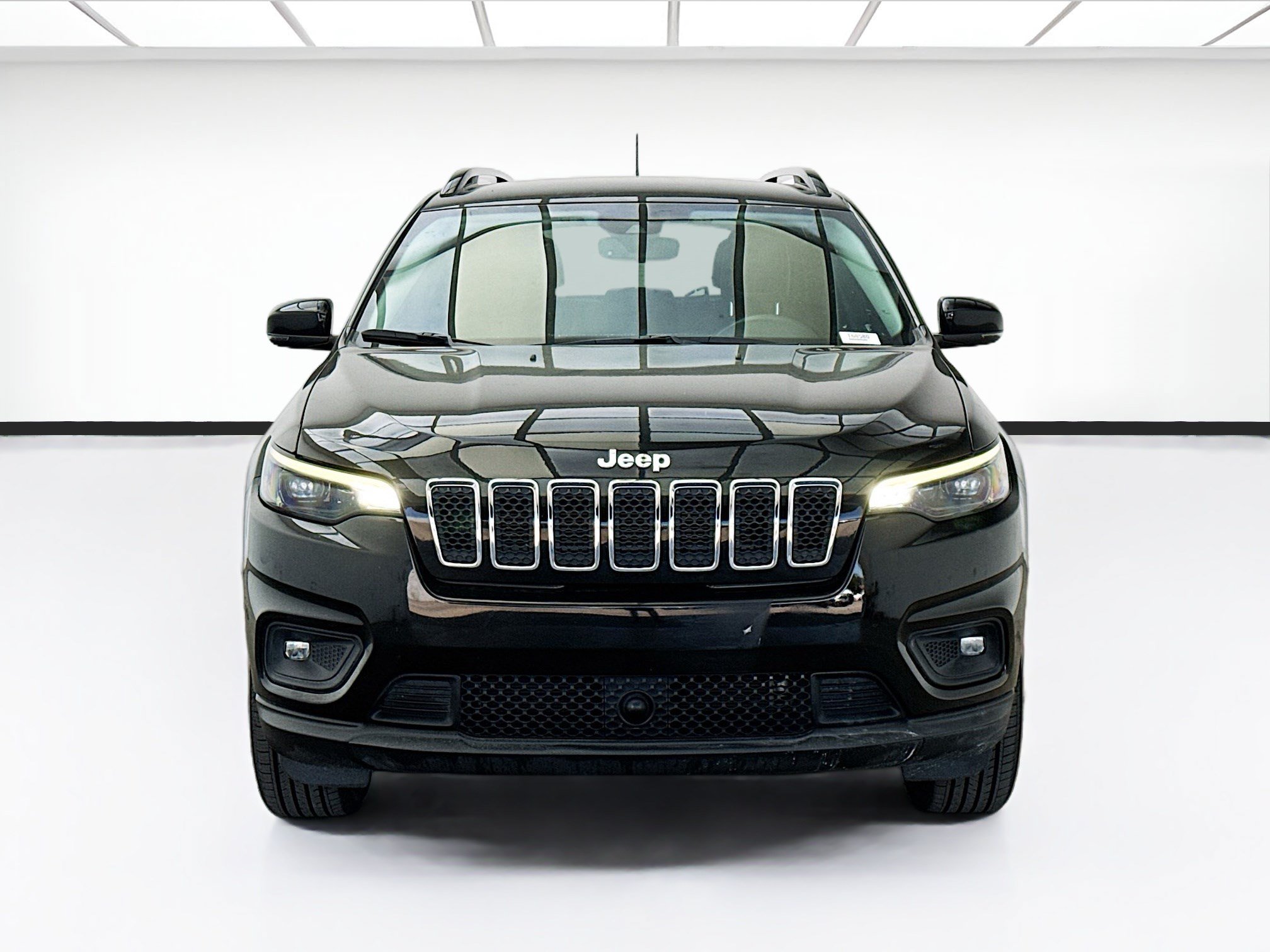 Used 2022 Jeep Cherokee Latitude Lux AWD/4WD image 2