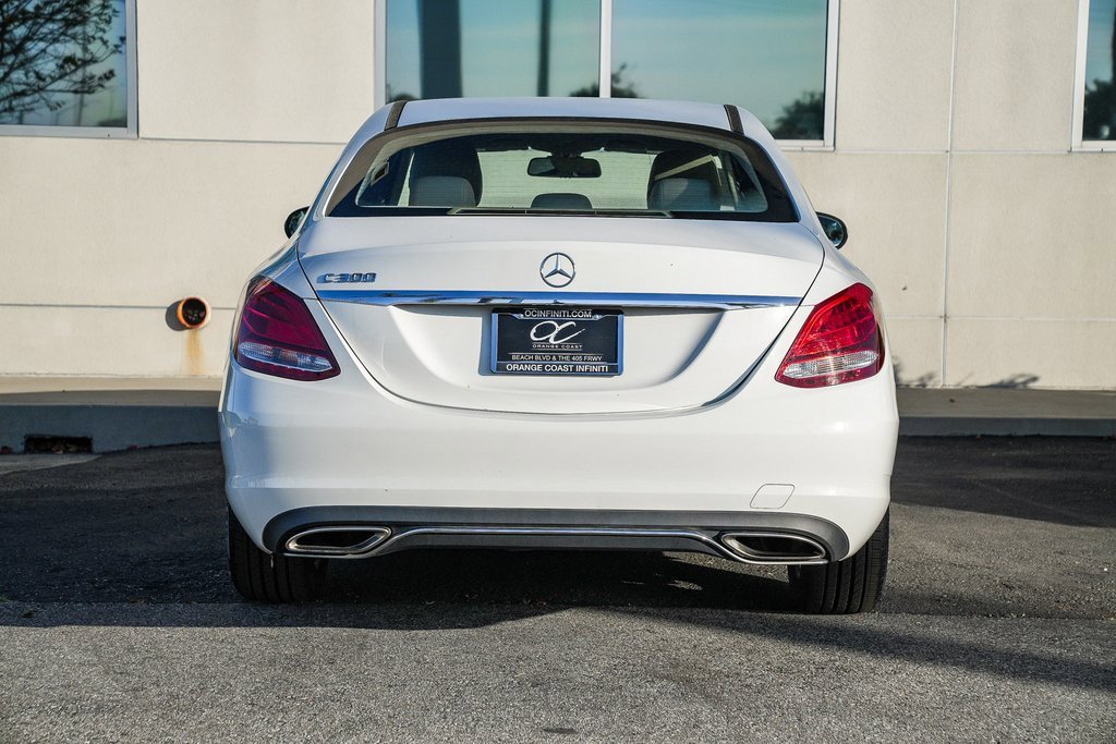 Used 2017 Mercedes-Benz C 300 Sedan image 5