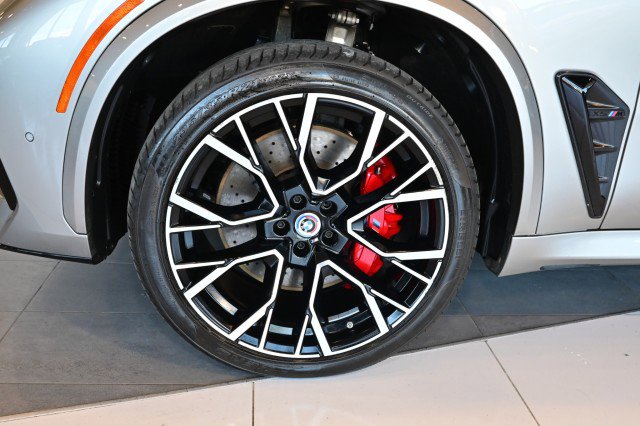 Used 2022 BMW X5 M w/ Competition Package 2 AWD/4WD image 41