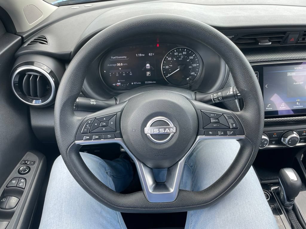 Used 2024 Nissan Kicks SV FWD image 19