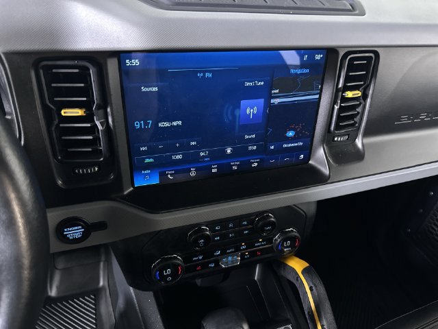 Used 2023 Ford Bronco Badlands w/ Sasquatch Package AWD/4WD image 13