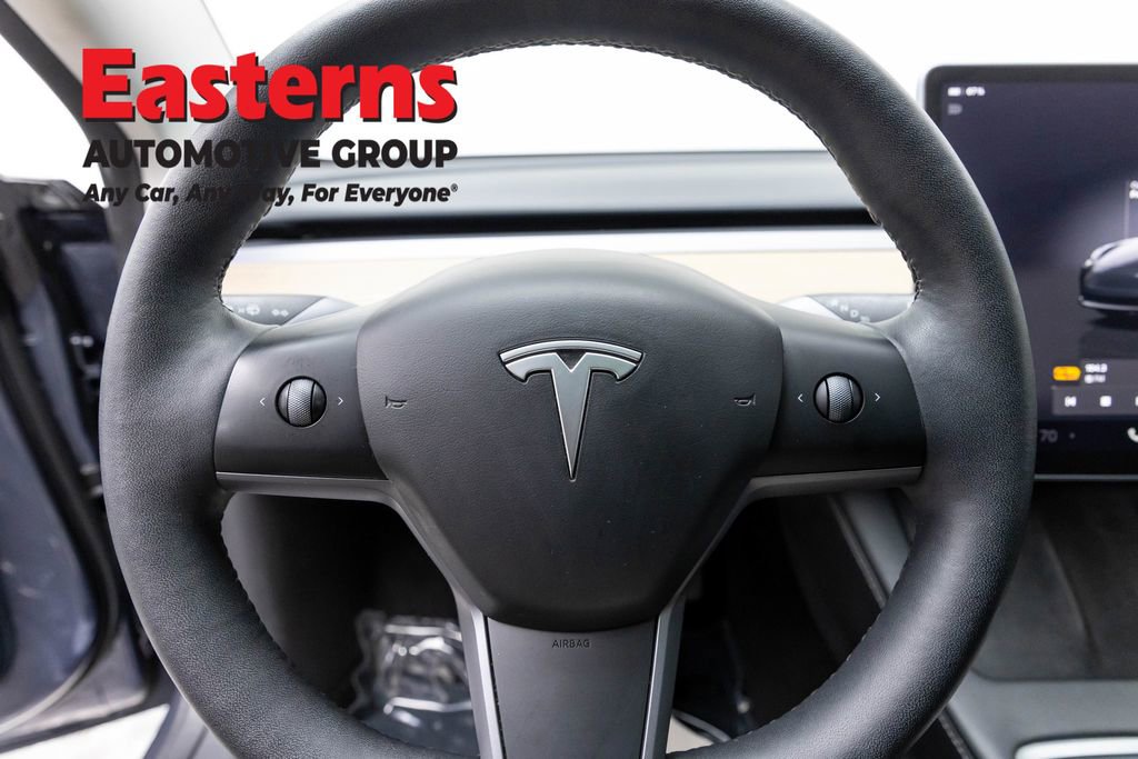 Used 2023 Tesla Model 3 Standard Range image 10