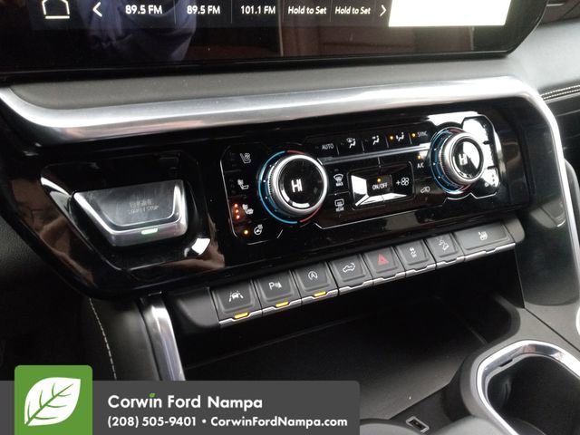 Used 2023 GMC Sierra 1500 Denali Ultimate image 17