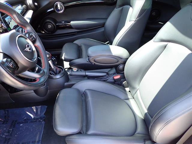 Used 2019 MINI Cooper S w/ Premium Package FWD image 10