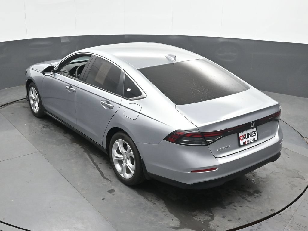 Used 2024 Honda Accord LX image 37