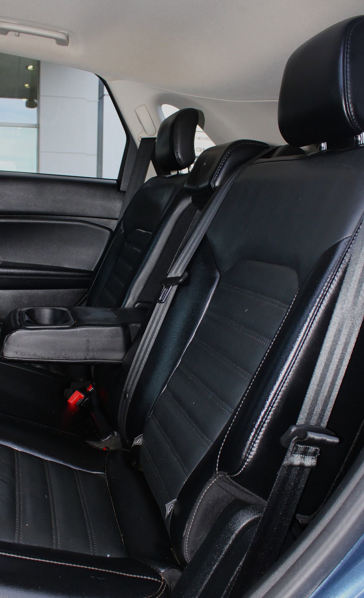 Used 2018 Ford Edge SEL w/ Equipment Group 201A image 18