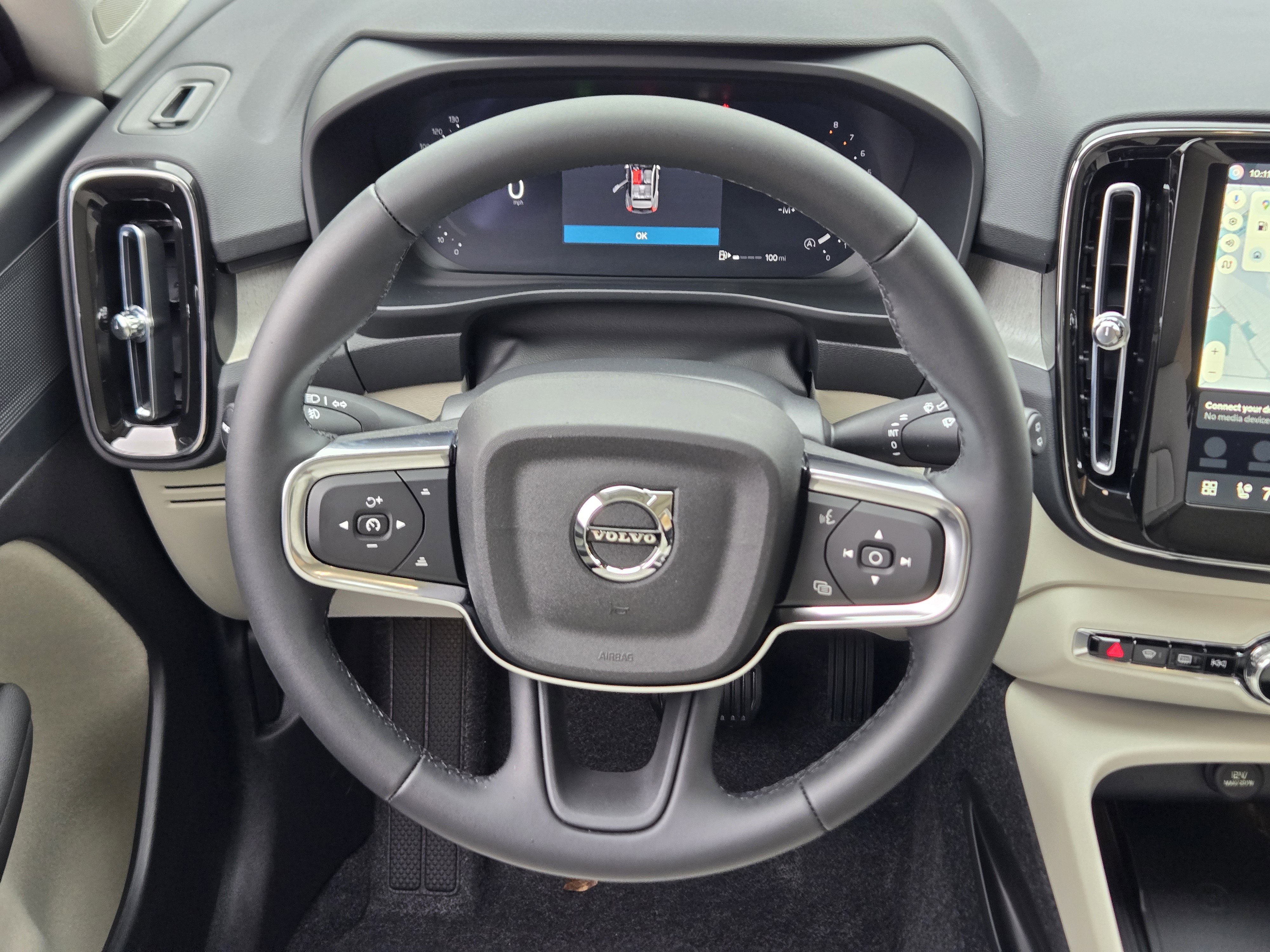 New 2026 Volvo XC40 B5 Plus w/ Protection Package Premier image 28