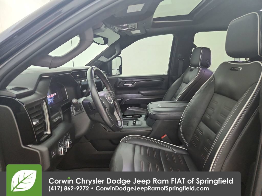 Used 2024 GMC Sierra 2500 AT4X AWD/4WD image 10