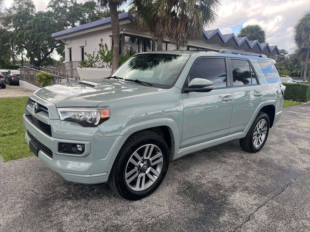 Used 2022 Toyota 4Runner TRD Sport w/ Technology Package AWD/4WD image 2