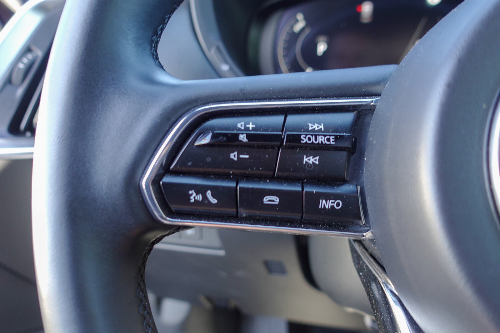 Certified 2024 MAZDA CX-90 Plug-In Hybrid w/ Premium Plus image 14