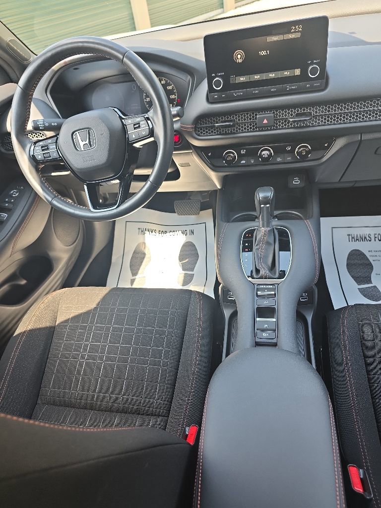 Used 2023 Honda HR-V Sport image 19