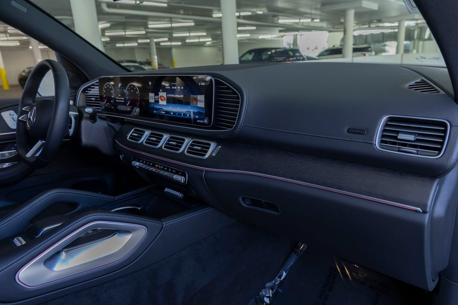 Used 2026 Mercedes-Benz GLS 450 4MATIC image 29