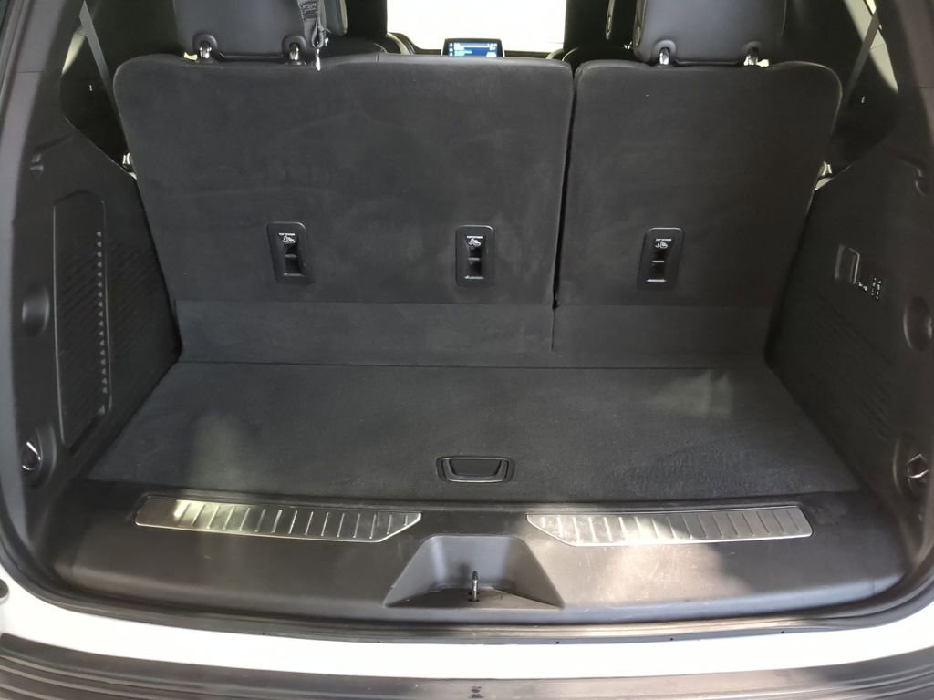 Used 2023 Chevrolet Tahoe High Country image 42