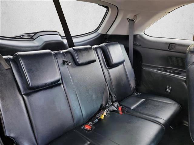 Used 2019 Toyota Highlander XLE image 17