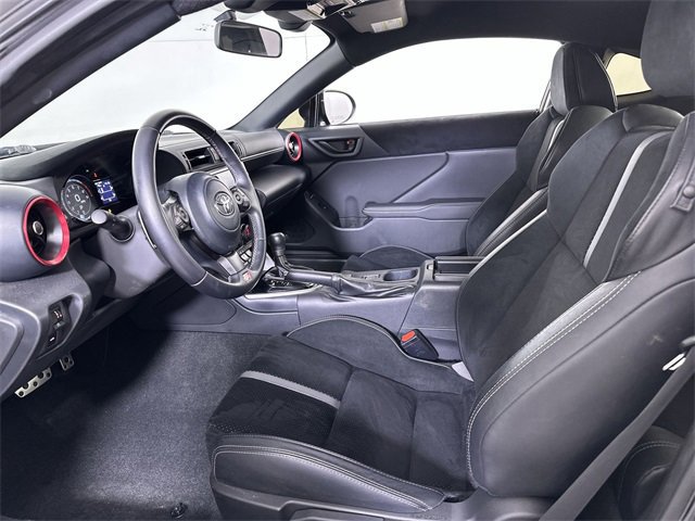 Used 2024 Toyota GR86 Premium image 20