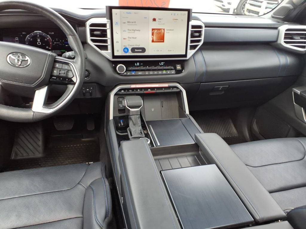 Used 2025 Toyota Tundra Platinum AWD/4WD image 10