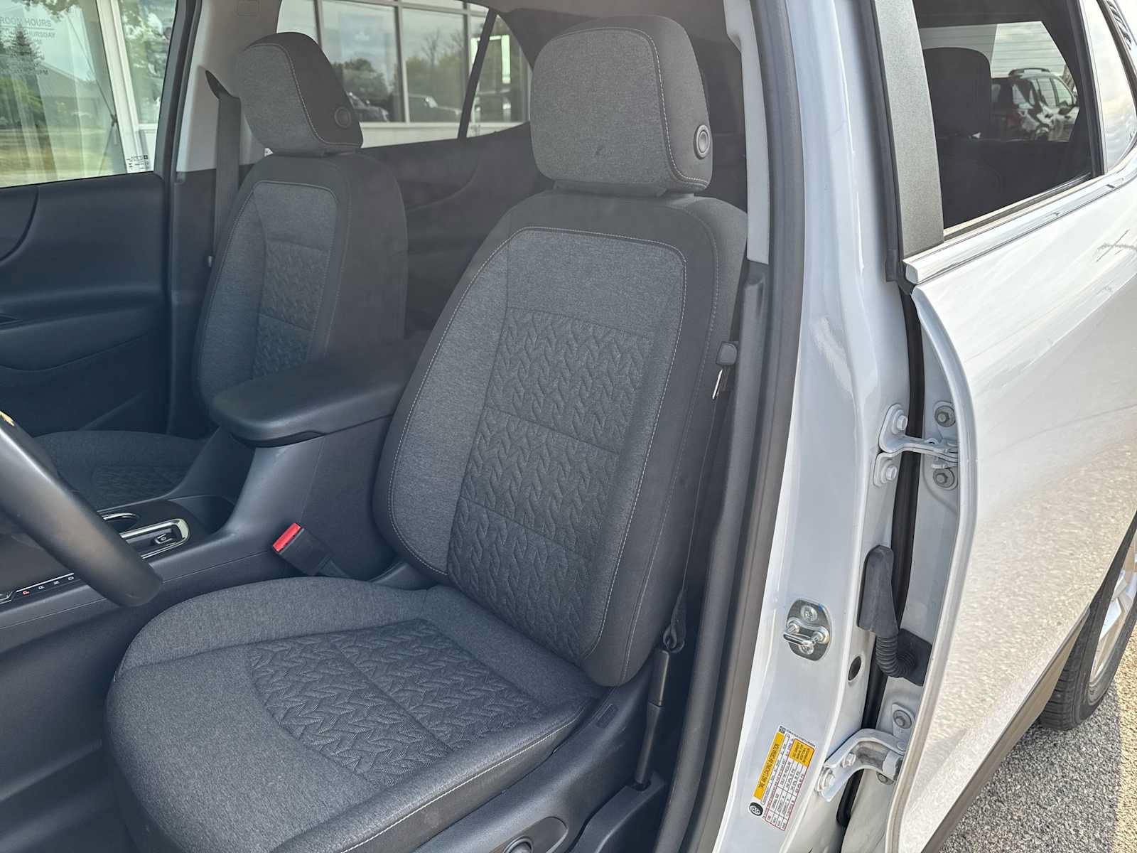 Certified 2024 Chevrolet Equinox LT AWD/4WD image 14