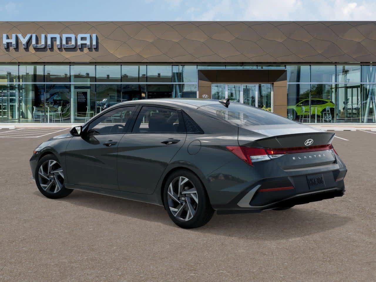 Used 2026 Hyundai Elantra SEL Sport FWD image 5