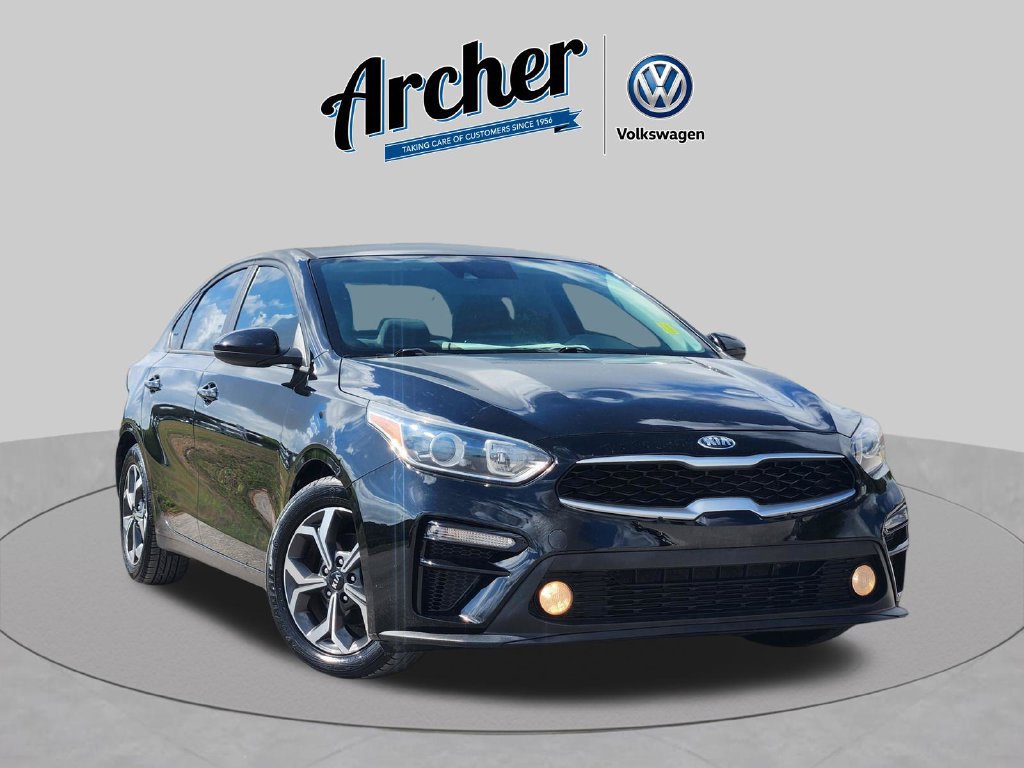 Used 2020 Kia Forte LXS FWD image 1