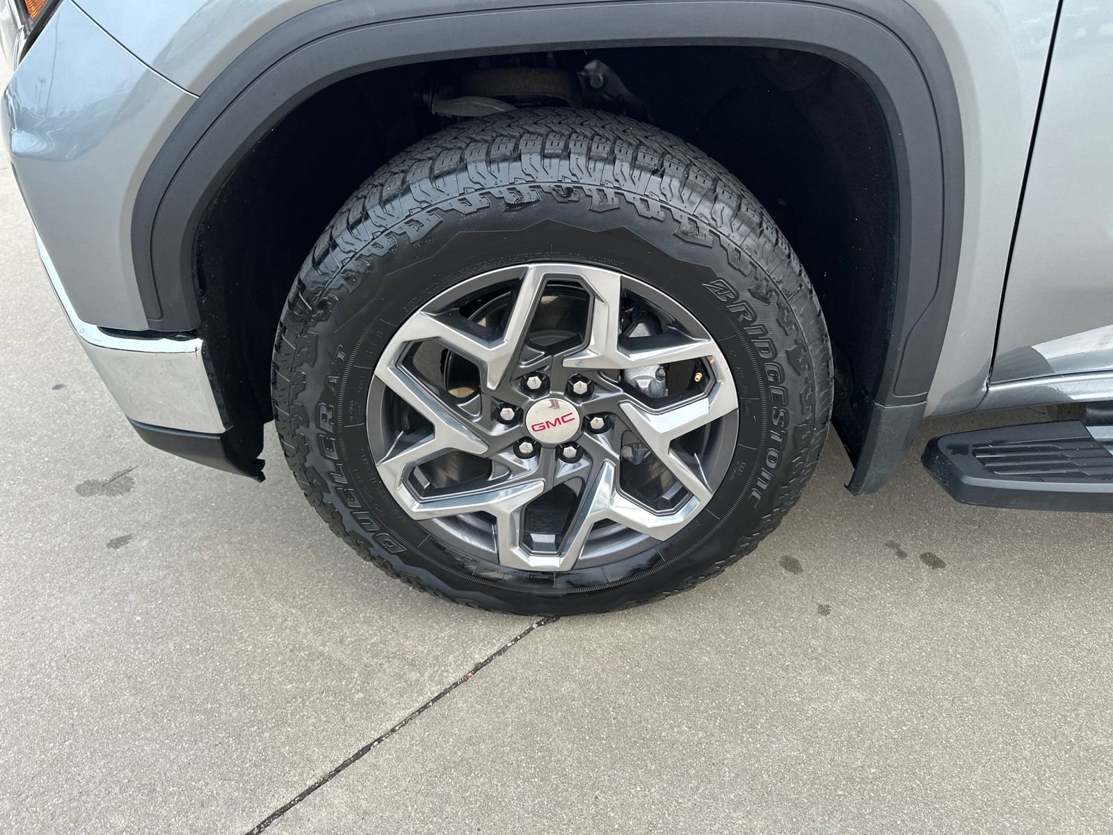 Used 2023 GMC Sierra 1500 SLT image 29