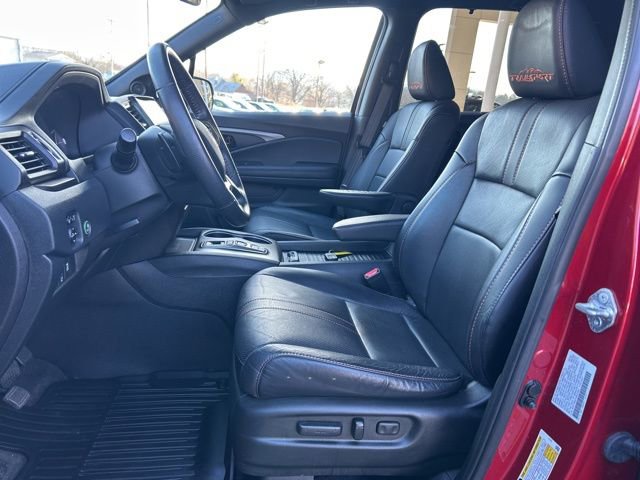 Used 2022 Honda Passport TrailSport image 17