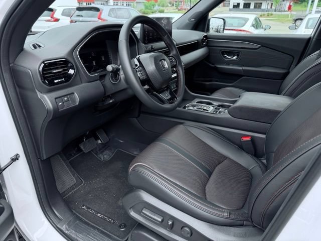 New 2026 Honda Pilot Black Edition image 22