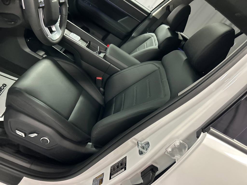 New 2026 Hyundai Santa Fe Limited AWD/4WD image 10